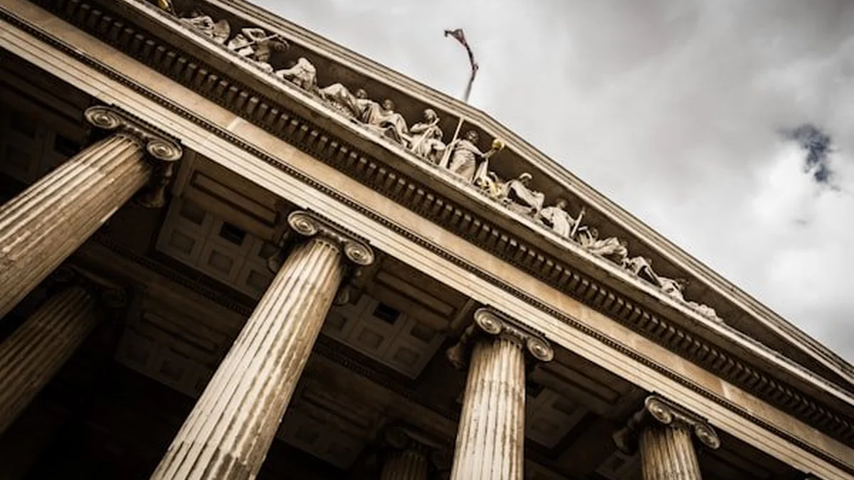 How Mutually Agreed Family Settlement Deeds (FSD) Prevent Generation Court Wars - Legal Guide India